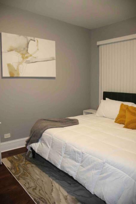 Upscale Apartment Westside Of シカゴ エクステリア 写真