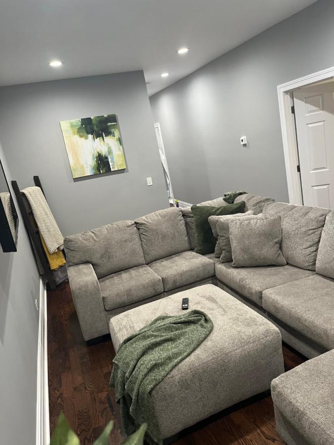 Upscale Apartment Westside Of シカゴ エクステリア 写真
